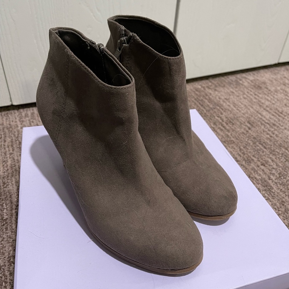 Brown suede ankle booties, lightly used